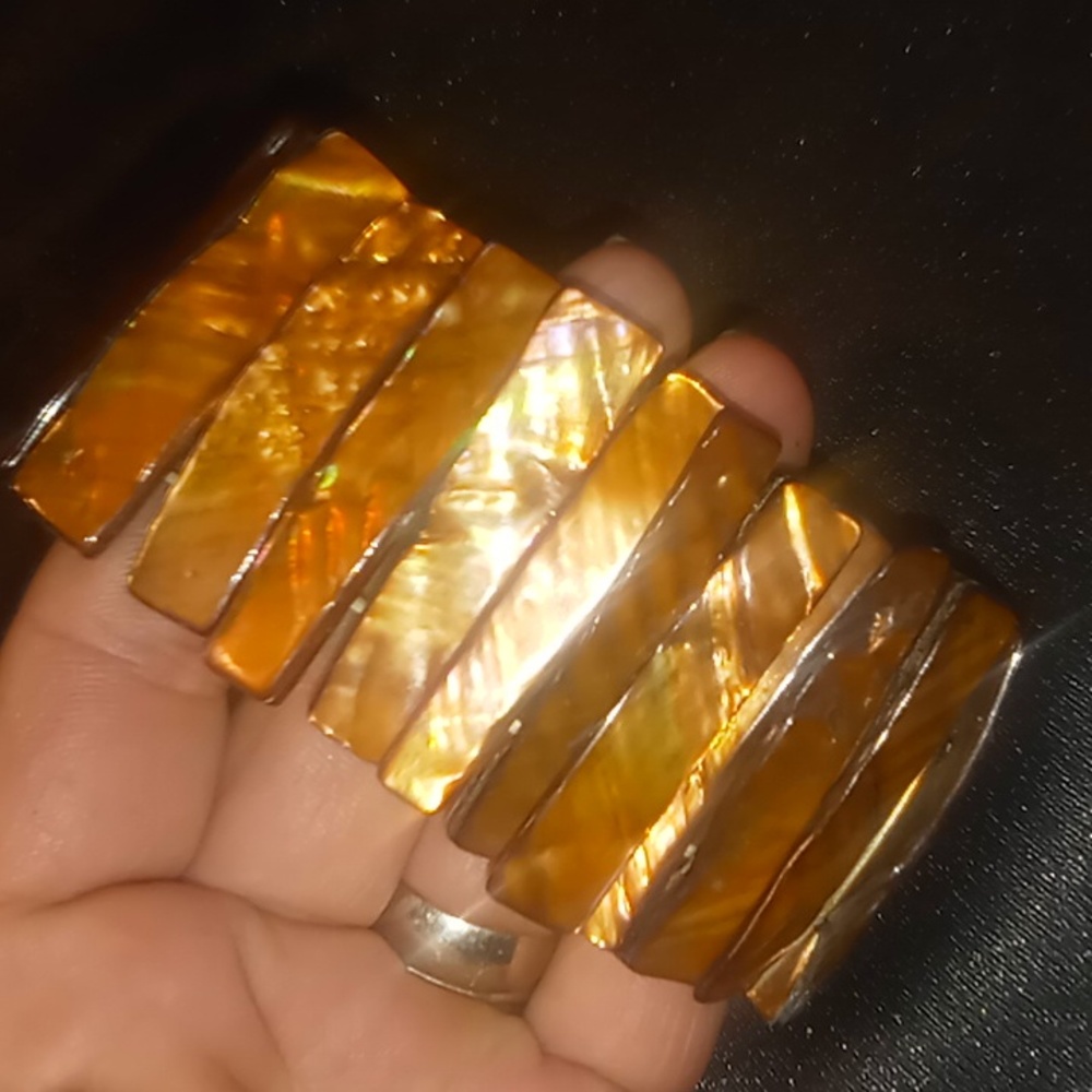 Brassy gold Multi faceted color died abalone shell expanded bracelet